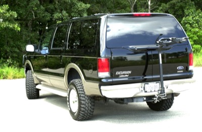 Ford Excursion — photo 23