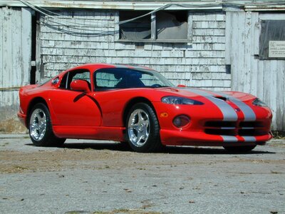Dodge Viper — photo 71